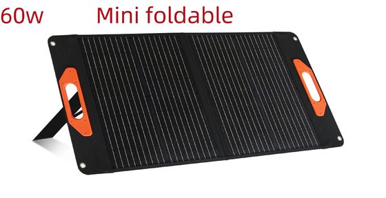 Panneau de cellules solaires de 60 W pour une charge rapide 17.5V/3.4A DC Output Design pliable