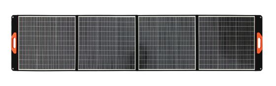Un chargeur solaire pliable de 100 watts