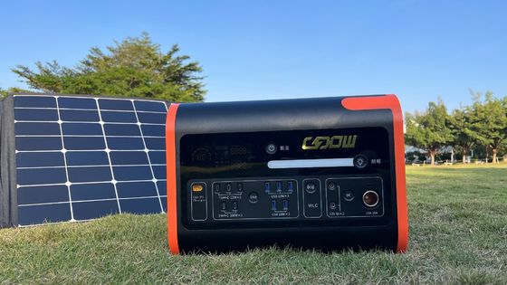 Service après-vente Oui Chargeur solaire portable de 200 W pour téléphones mobiles et tablettes