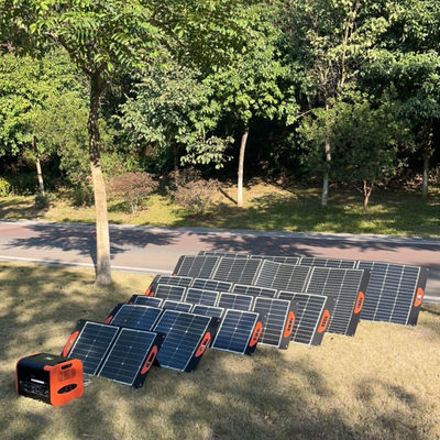 22Efficacité de conversion de 0,8% et panneaux solaires pliables de 200 W pour des excursions en plein air
