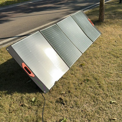 Chargeur de système d'alimentation photovoltaïque portable de 200 W certifié CE avec panneau de silicium polycristallin