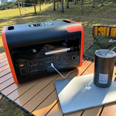Demande personnalisée d'alimentation portable 2200W pour une durée de vie plus longue et une personnalisation facile