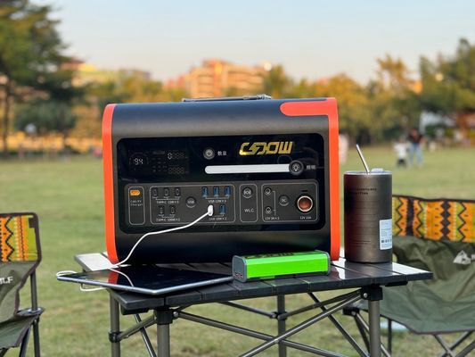 Générateur solaire de 2200W pour appareils électroménagers de secours d'urgence extérieure environ 25 kg