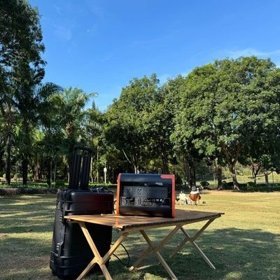 Une centrale électrique portable à charge ultra-rapide de 4000 W avec une batterie au lithium LiFePO4 de 42 kg
