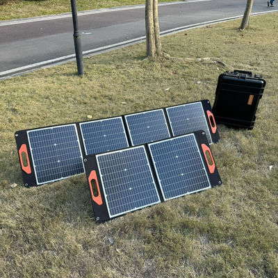 Station électrique de stockage d'énergie pratique et de 3000 W / 3000 wh avec conception de tige de traction et de roue