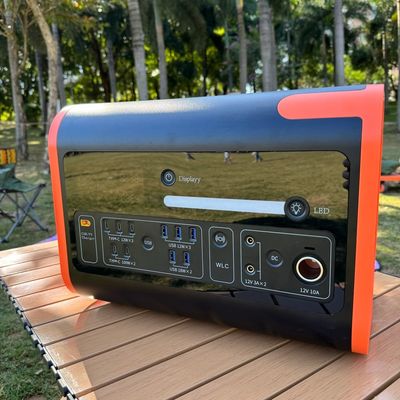AT22 LiFePO4 Chargeur d'urgence trésor de camping portable de 2000W Station de stockage d'énergie