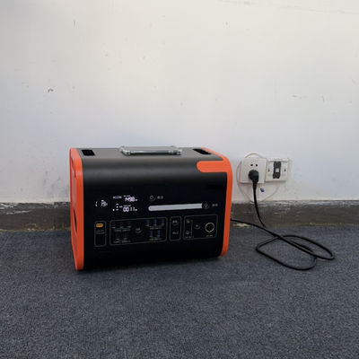 Personnalisation Puissance maximale 4400W Centrale solaire Durable Portable Sortie haute puissance