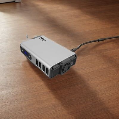 Station électrique portable au lithium-ion de 32000mAh 150W Sortie 220V AC 50Hz/60Hz personnalisation