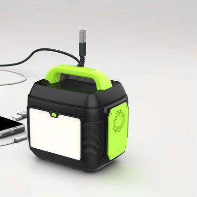 Station électrique mobile 220V 600W 300W 2200W pour camping avec panneau solaire et lumière LED