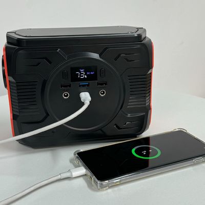 Générateur de vent solaire à sortie AC à ondes modifiées de 200 W pour camping RV Pêche de nuit d'urgence