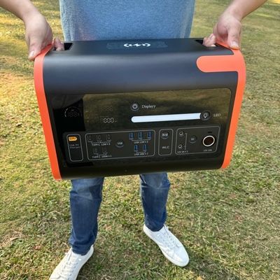 220V Pure Sine Wave LiFePO4 Batterie Générateur solaire 2048wh stockage d'énergie en veille 2200W centrale électrique portable