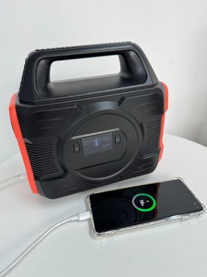 Générateur solaire portable personnalisable à batterie lithium-ion de 300 W avec technologie MPPT