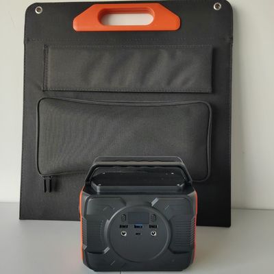 Lumière LED de 4 W et sortie CA à ondes modifiées dans un générateur solaire portable de 200 W