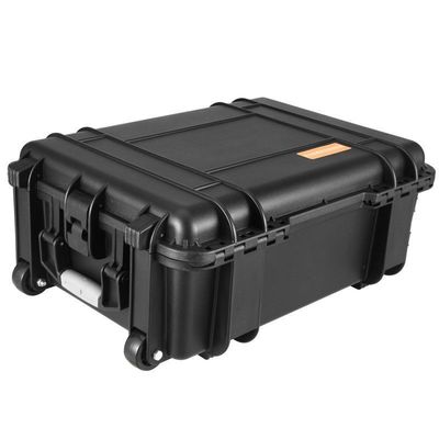 Une centrale électrique portable de 4000 W avec une puissance élevée et une batterie au lithium fer phosphate