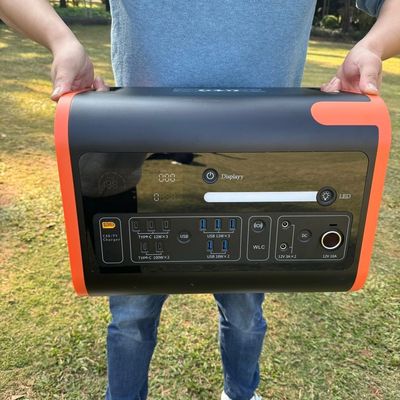 Générateur solaire à batterie au lithium 2000W 2200W pour la recharge de voiture