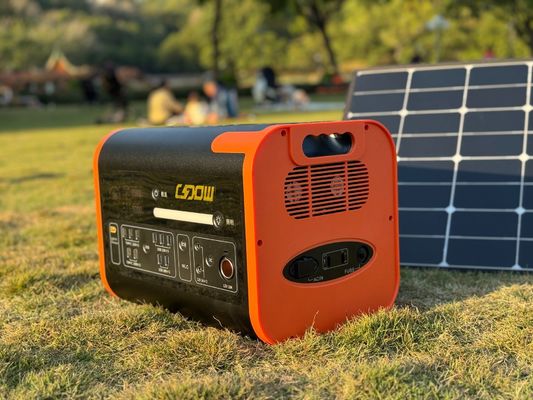 1500W batterie au lithium fer phosphate centrale solaire pour les centrales principales et 800W de charge solaire