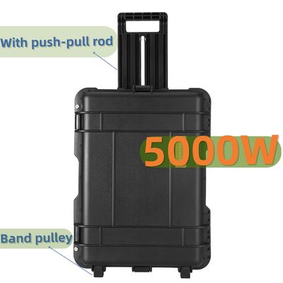 Puissance maximale 8000W LT-50 UE US Sortie universelle d'onde sinusoïdale pure DC AC Inverteur centrale électrique