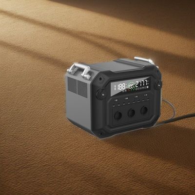 Puissance de sortie en courant alternatif 2500W 2340wh Station électrique portable extérieure Stockage d'énergie solaire ionique