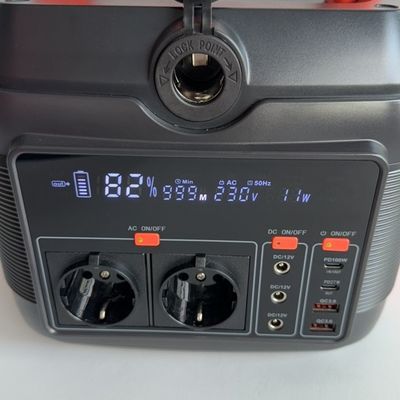 Station électrique portable de sortie de courant alternatif de 600 W Asie de l'Est Système de stockage d'énergie solaire exportateur