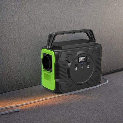 200W 48000mAh Mini Li Ion Pure Sine Wave Poids léger alimentation électrique mobile