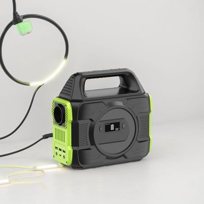Centrale électrique de camping extérieur portable 300W CA Sortie haute puissance avec batterie au lithium