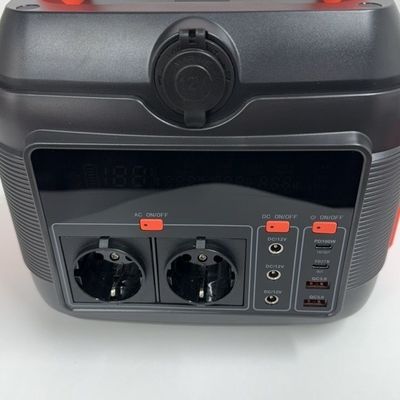 Générateur de stockage d'énergie solaire de 600 W pour une centrale électrique portable extérieure