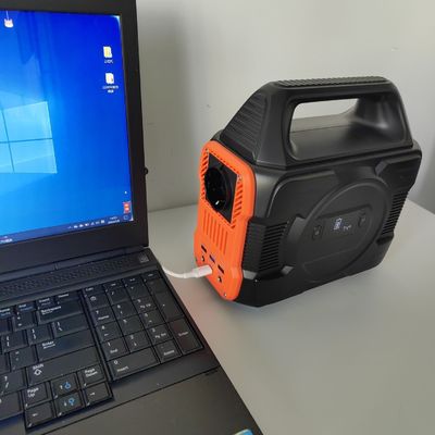 Centrale électrique extérieure Générateur solaire portable de 300 W avec technologie MPPT et sortie USB
