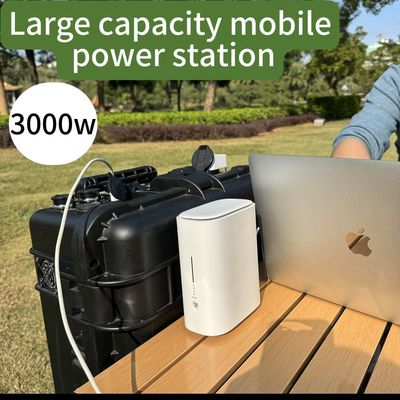 Station solaire extérieure multifonctionnelle 3000W3000wh avec sortie d'onde sinusoïdale pure CA