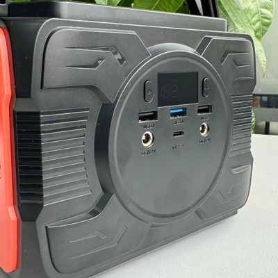 Générateur solaire multifonctionnel de 1,6 kg pour la recharge des bureaux et les centrales électriques mobiles