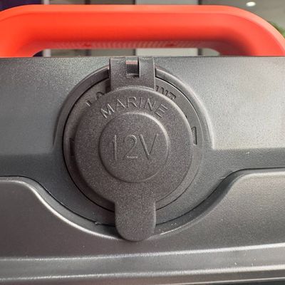 Système de stockage portable avec batterie amovible et centrale électrique à courant alternatif de 110V/220V
