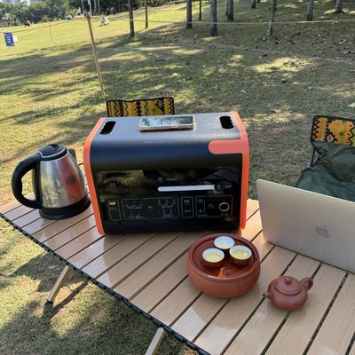 Tous les appareils compatibles 2200W Énergie verte Cellule solaire portable avec recharge sans fil