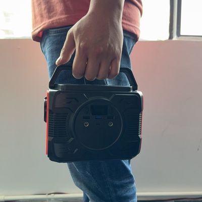 Station solaire portable de 200 W avec S2X-173 et matériaux résistants aux intempéries