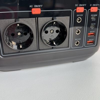 576wh/600W LiFePO4 batterie rechargeable centrale électrique portable idéale pour la maison en plein air