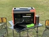 Charge solaire de 800W Noir et orange Camping extérieur Centre d'énergie portable 2kw centrale électrique
