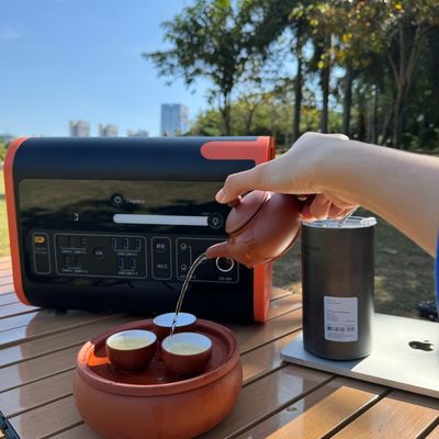 Durée de vie de la centrale solaire portable 2000 fois 200W 300W 1200W 1600W 2000W 2400W