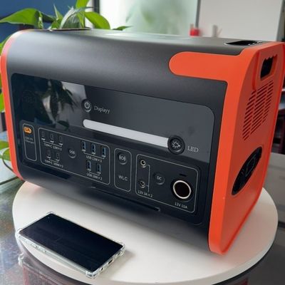 Générateur solaire LiFePO4 pour la recharge extérieure