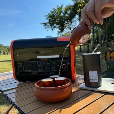2200W/2400W Station électrique mobile de camping extérieur 40ah Batterie AC Sortie d'onde sine pure