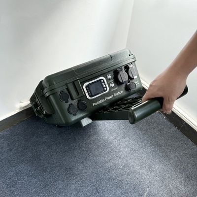 Centrale électrique portable de puissance de type C de 65 W 6000W/6048wh pour l'extérieur et l'endurance de voyage