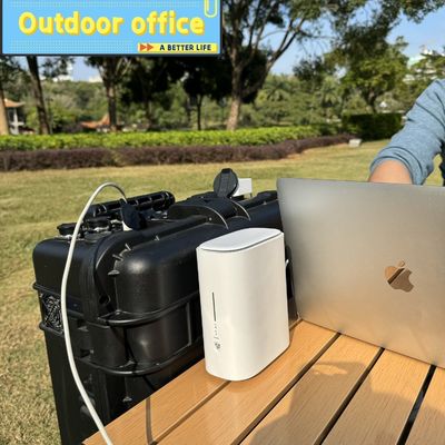 Station électrique portable extérieure de grande capacité de 5000 W avec batterie au lithium de grande capacité