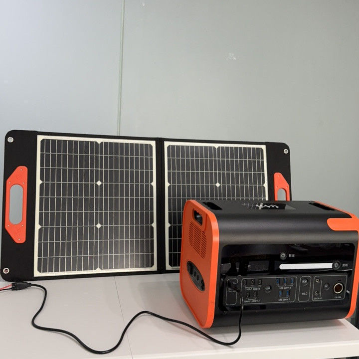 22Efficacité de conversion de 0,8% Panneaux solaires pliables pour extérieur 60W 100W 200W 300W 400W
