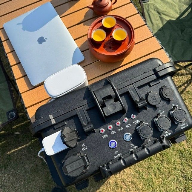 LT-30 Appareil électrique portable extérieur de 3000 W avec centrale électrique de secours de sortie CA et CC