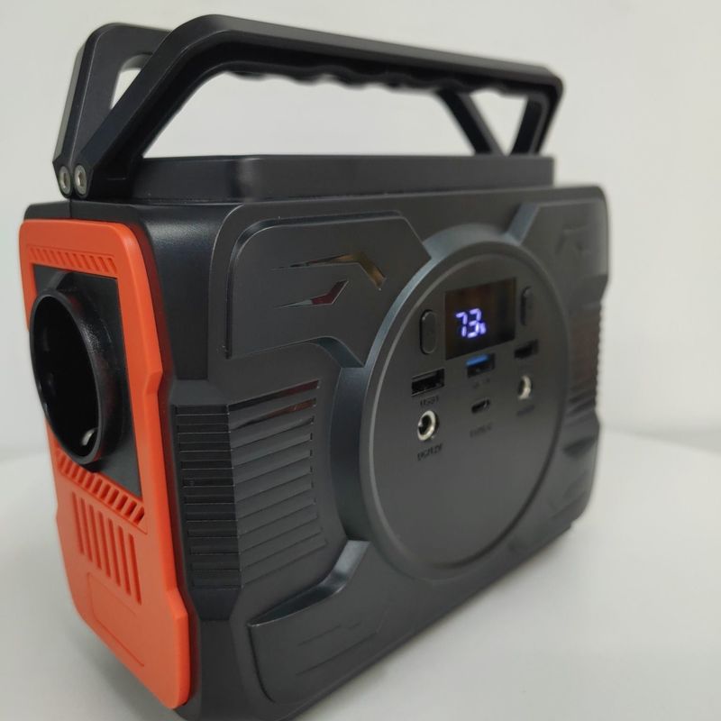 Sortie CA Centrale électrique portable de 200 W Générateur solaire pour station de recharge extérieure