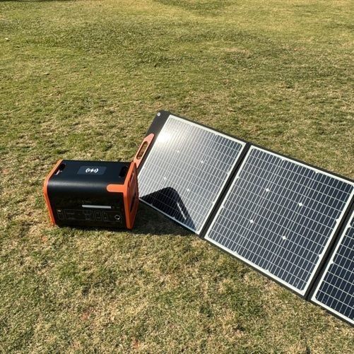 Recycler 2500 fois alimentation électrique mobile portable 2200W entrée solaire 800W pour les excursions