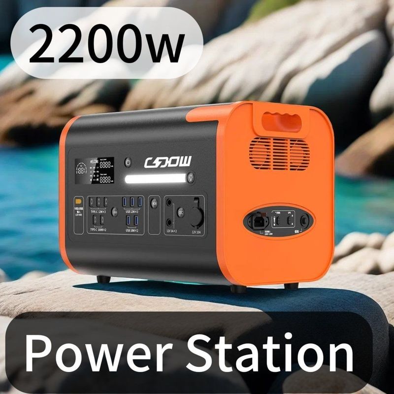 Chargement sans fil Énergie solaire portable 2200W Tableau mobile en attente pour le camping de voiture noire
