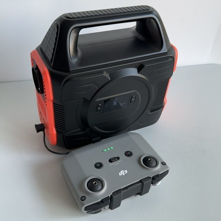Station solaire portable de 300W/110/220V-50Hz/60Hz avec fonction de mise en veille