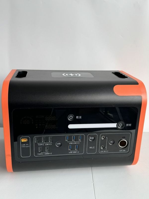 Charge solaire de 800 W à l'extérieur électricité de pique-nique mobile centrale électrique de 2200 W avec écran à ruban