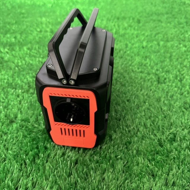 Station électrique portable extérieure à sortie AC à ondes modifiées 200W173wh pour charge mobile