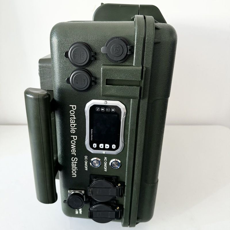 Centrale électrique portable de puissance de type C de 65 W 6000W/6048wh pour l'extérieur et l'endurance de voyage